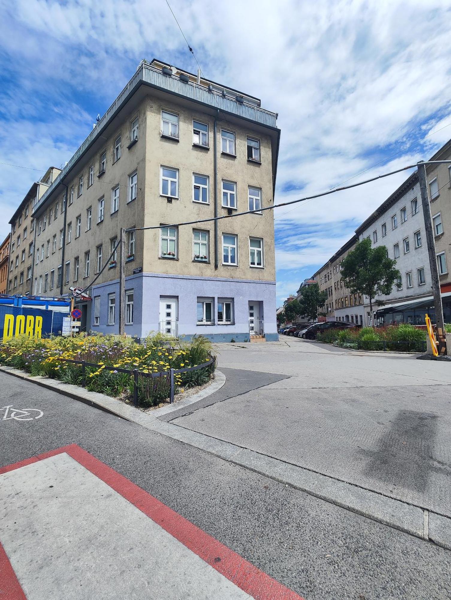 Apartment Young Service *